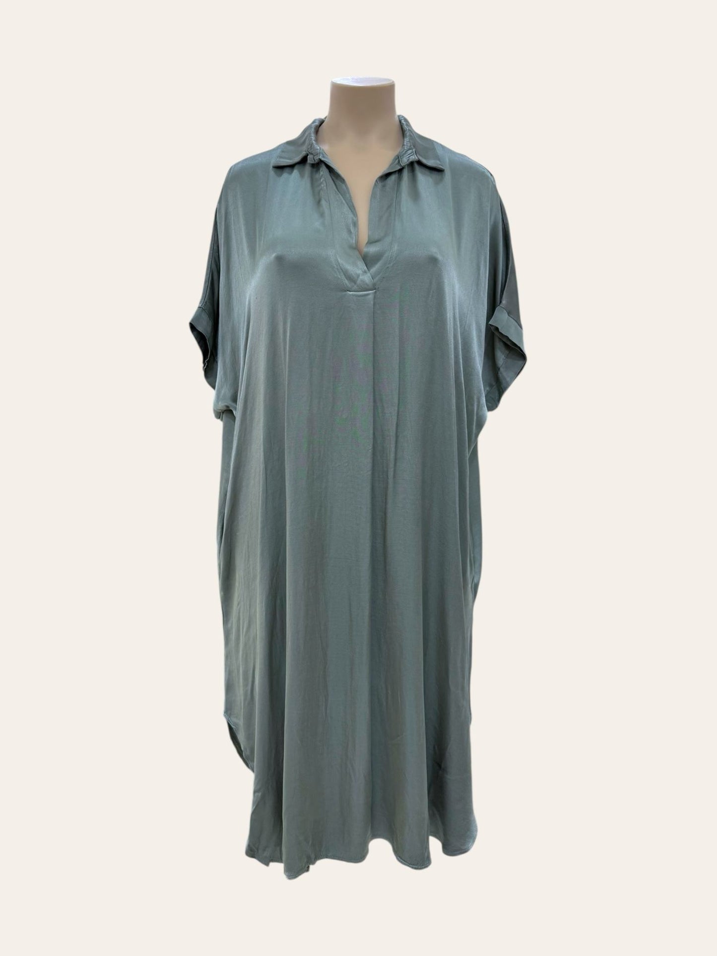 Robe Carla