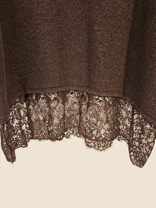 Pull dentelles