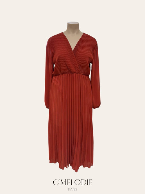 Robe longue plissée